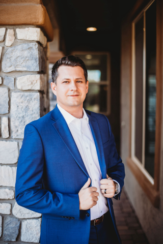 Your Local Mortgage Loan Officer Hard At Work, Luke Sanders, Peoria, AZ