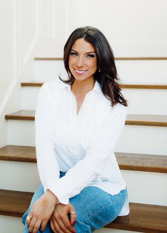 Your Local Mortgage Lender Hard At Work, Alexis Zukanoff, Eden Prairie, MN