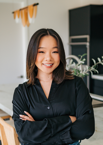 Your Local Mortgage Lender Hard At Work, Alina Chung Nugent, Pasadena, CA