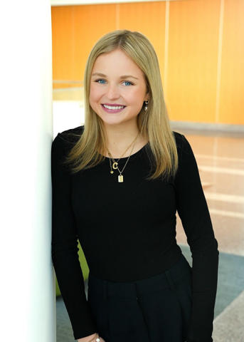 Your Local Mortgage Lender Hard At Work, Ashlyn Long, Eden Prairie, MN