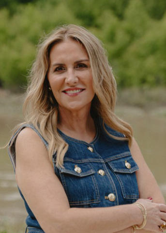 Your Local Mortgage Lender Hard At Work, Becky Reynolds, Spring, TX
