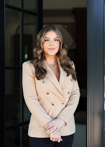 Your Local Mortgage Lender Hard At Work, Catherine Cox, Phoenix, AZ