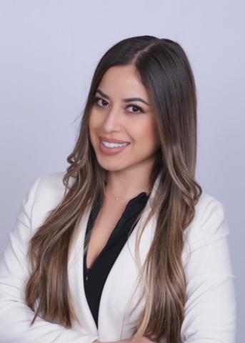 Your Local Mortgage Lender Hard At Work, Elizabeth Aguilar, Lincoln, CA