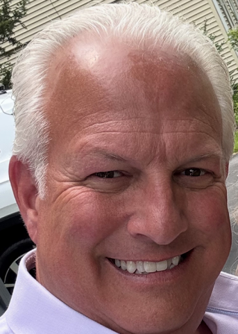 Your Local Mortgage Lender Hard At Work, Erick Barnes, Pewaukee, WI