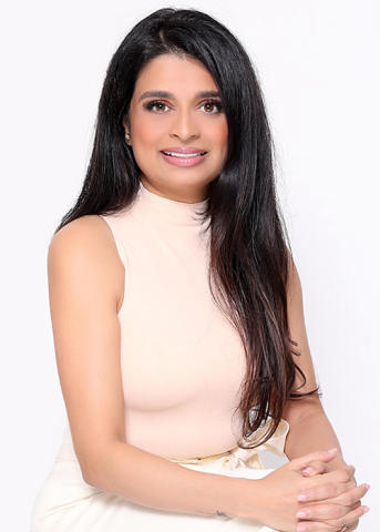 Your Local Mortgage Lender Hard At Work, Jennifer Sharma, Glendale, AZ
