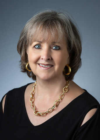 Your Local Mortgage Lender Hard At Work, Julia Phifer, Gainesville, VA