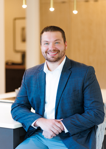 Your Local Mortgage Lender Hard At Work, Luke Hoffman, Eden Prairie, MN