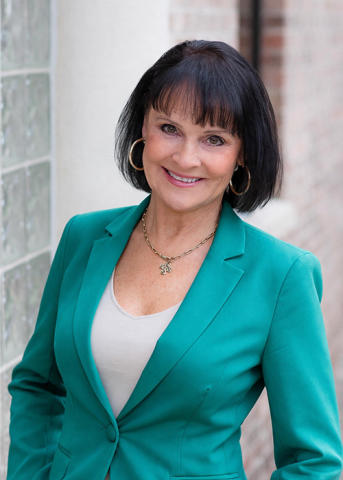 Your Local Mortgage Lender Hard At Work, Marie Jones, Watertown, WI