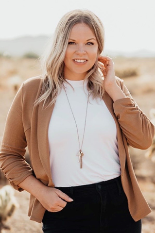 Your Local Mortgage Lender Hard At Work, Nichole Monk, Glendale, AZ