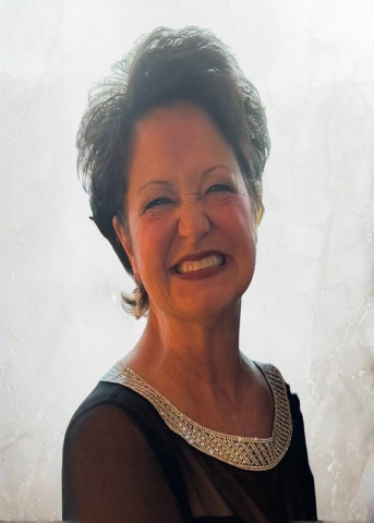 Your Local Mortgage Lender Hard At Work, Robin Cousineau, Portsmouth, NH