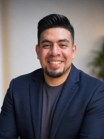 Your Local Mortgage Lender Hard At Work, Victor Lopez De Santiago, Schaumburg, IL